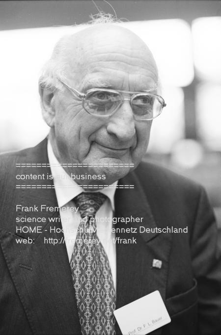 Foto von Friedrich L. Bauer, dem Erfinder des Kellerprinzips (stack). Sch&ouml;pfer von Algol.